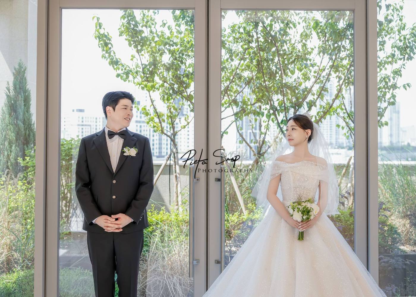 대전 루미니스홀 피에타웨딩 본식스냅 - 대전 라도무스 : 루미니스홀 1