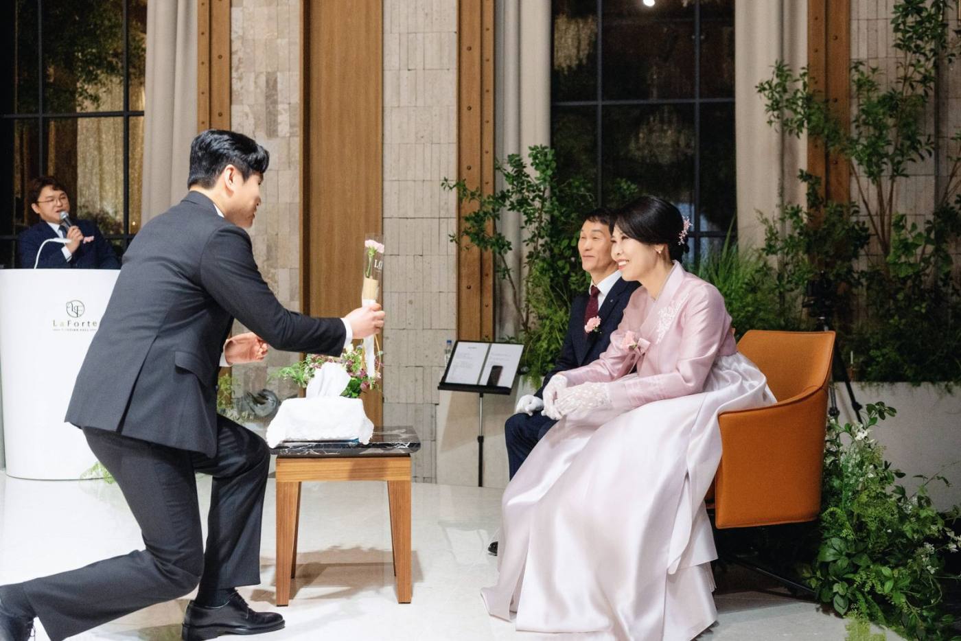 대전 라포르테 웨딩홀 본식스냅 - 대전 라포르테 웨딩홀 5